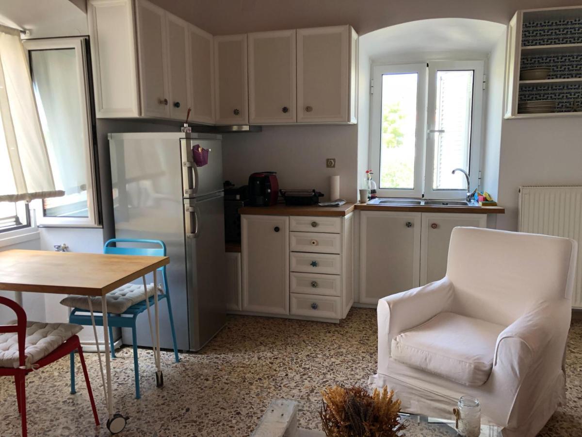 Laluzaki Appartement Spétses Buitenkant foto