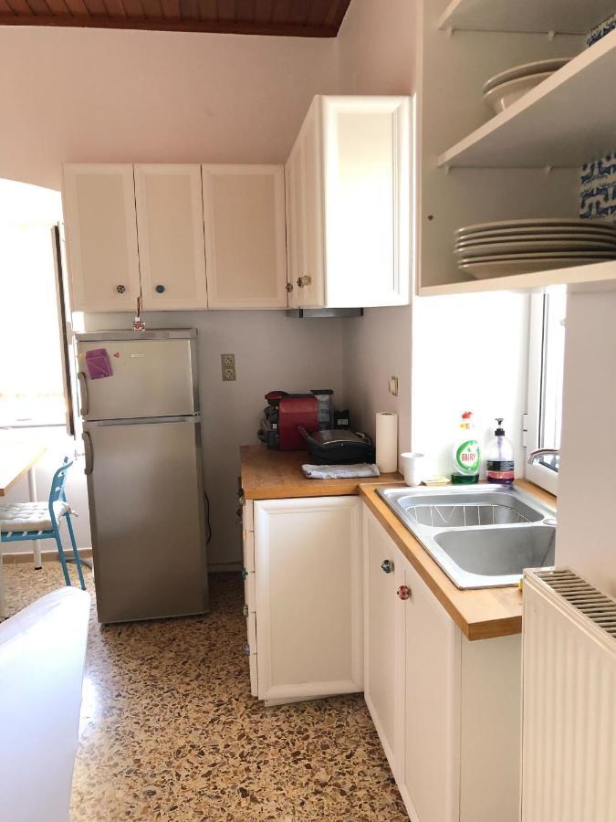 Laluzaki Appartement Spétses Buitenkant foto